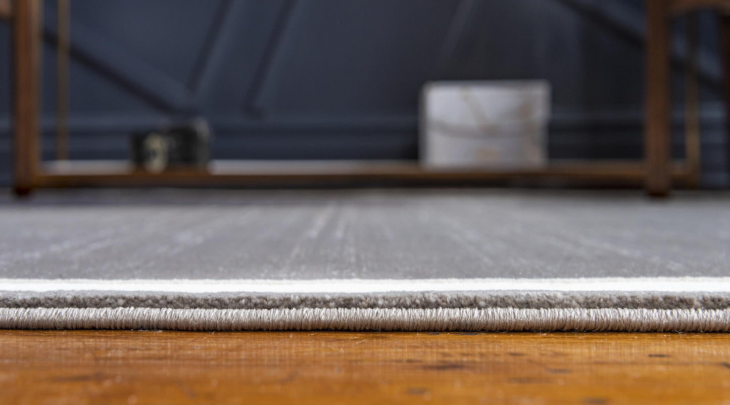 Area Rug – Modern, European Border