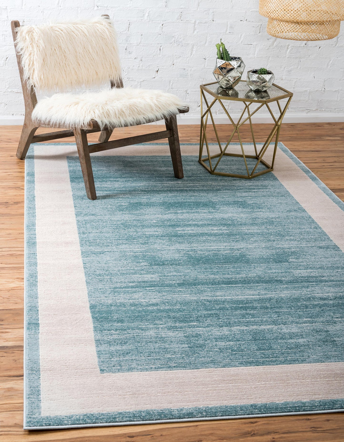 Area Rug – Modern, Border