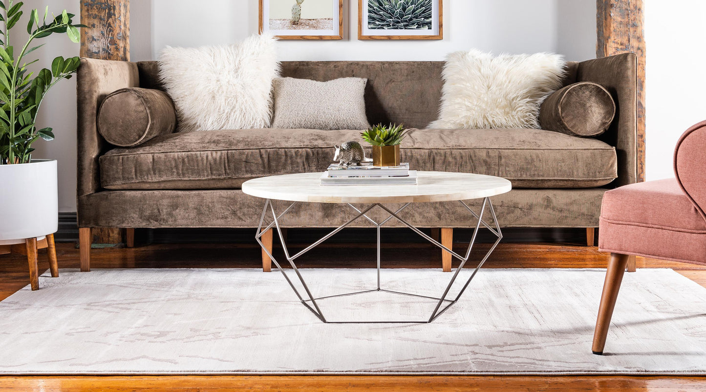 Area Rug – Faded Diamond Pattern Area
