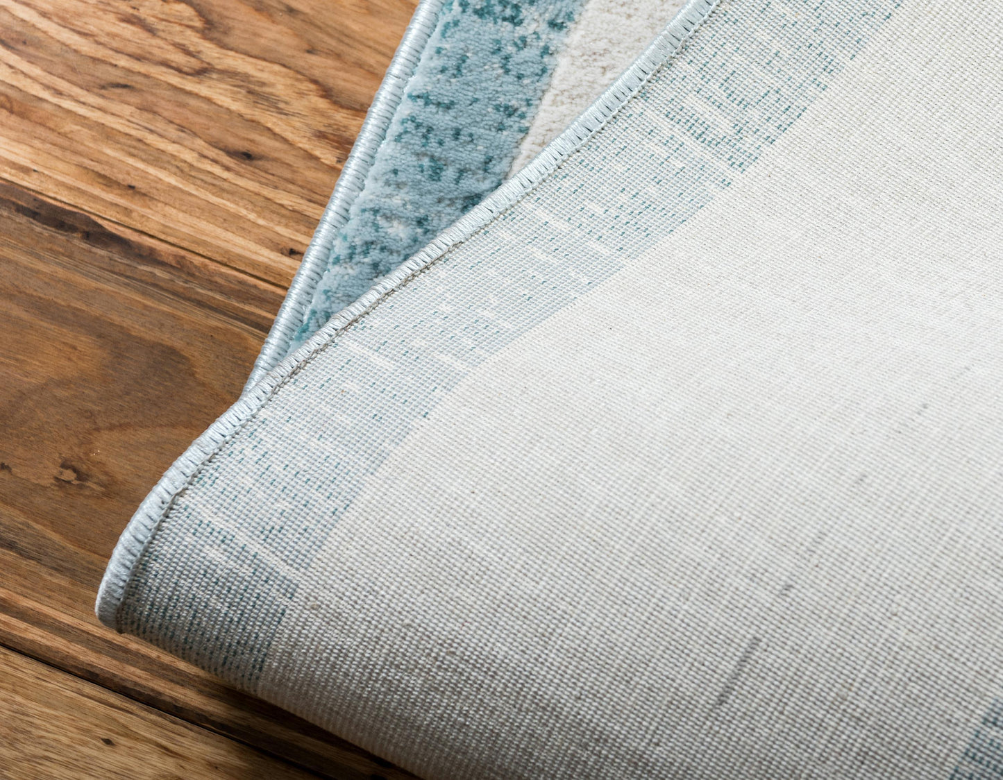 Area Rug – Modern, Border