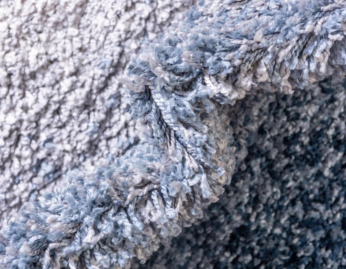 Area Rug – Gradient Blend Shaggy