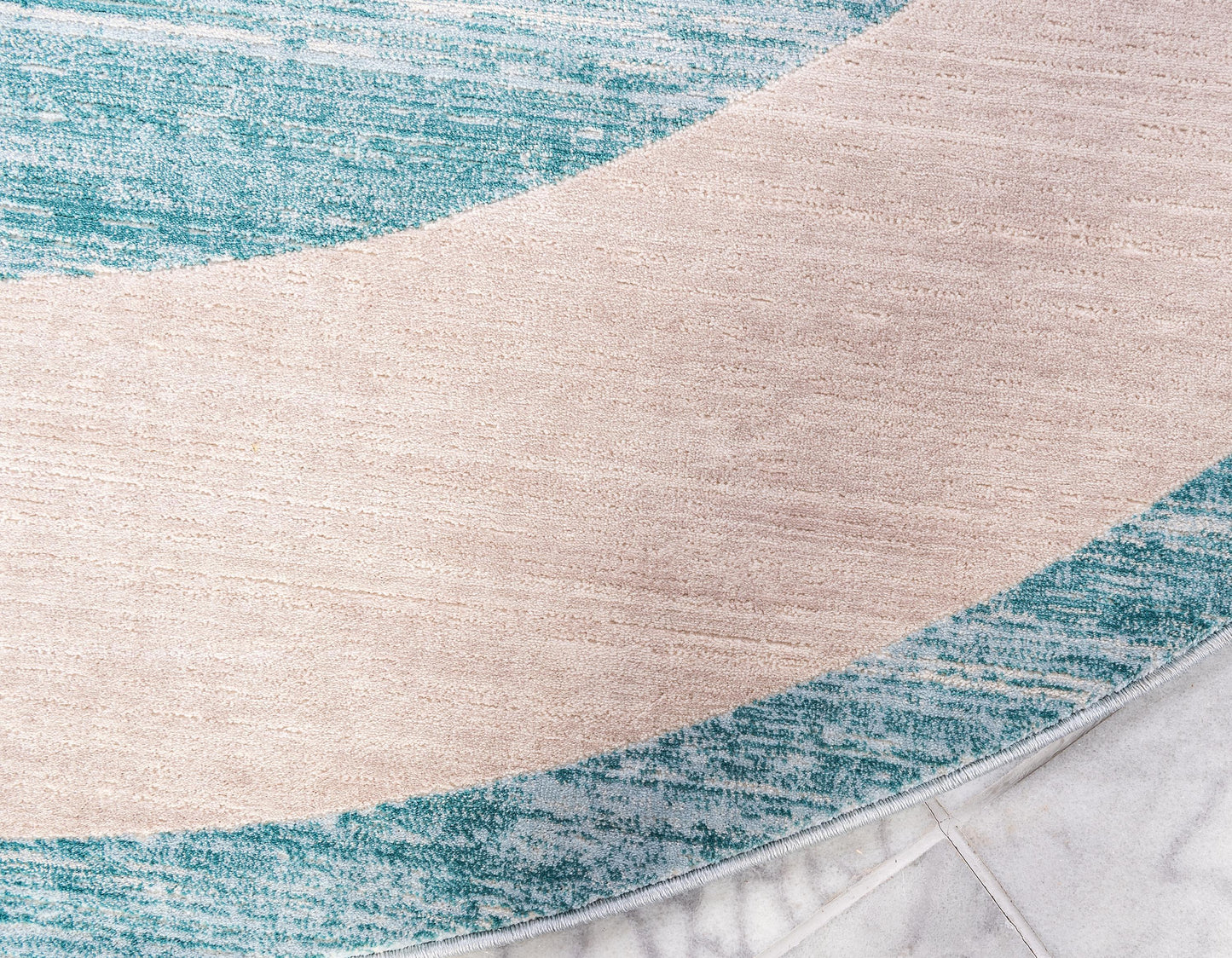 Area Rug – Modern, Border