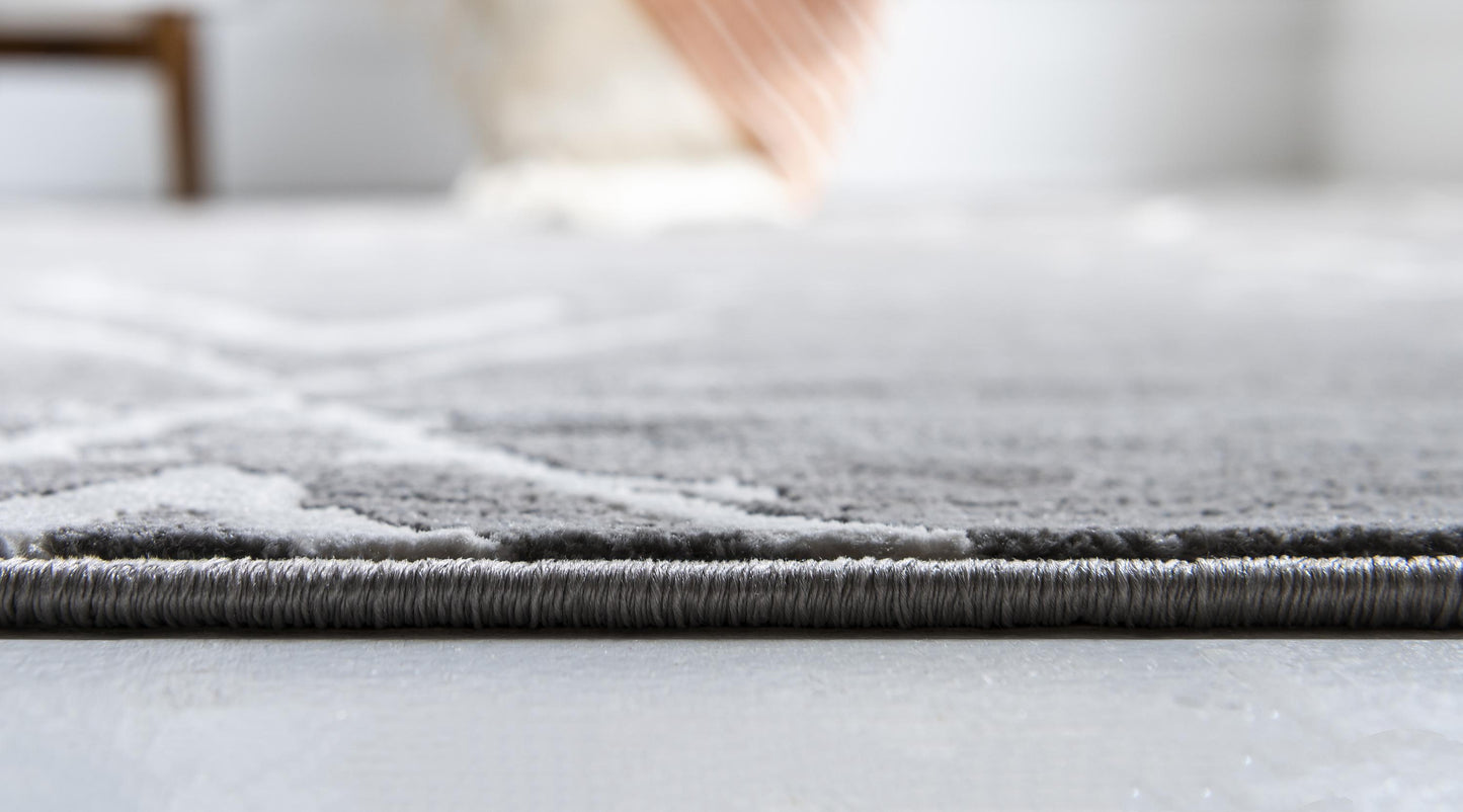 Area Rug – Faded Diamond Pattern Area