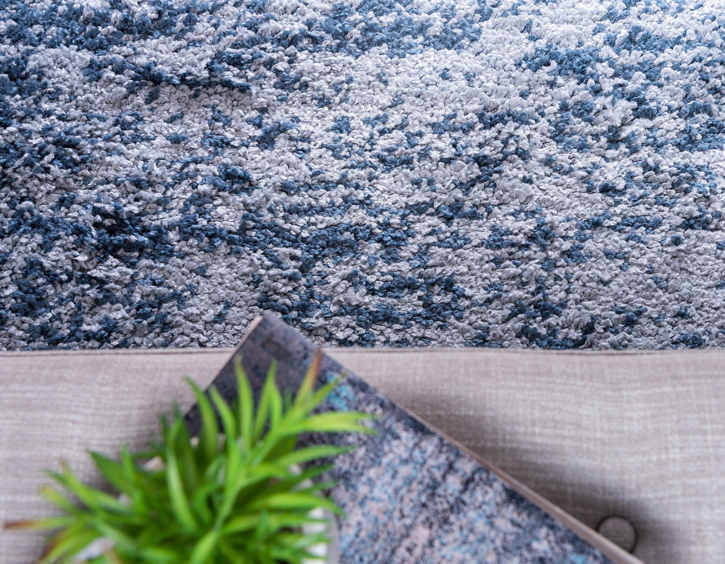 Area Rug – Modern, Marl Shaggy