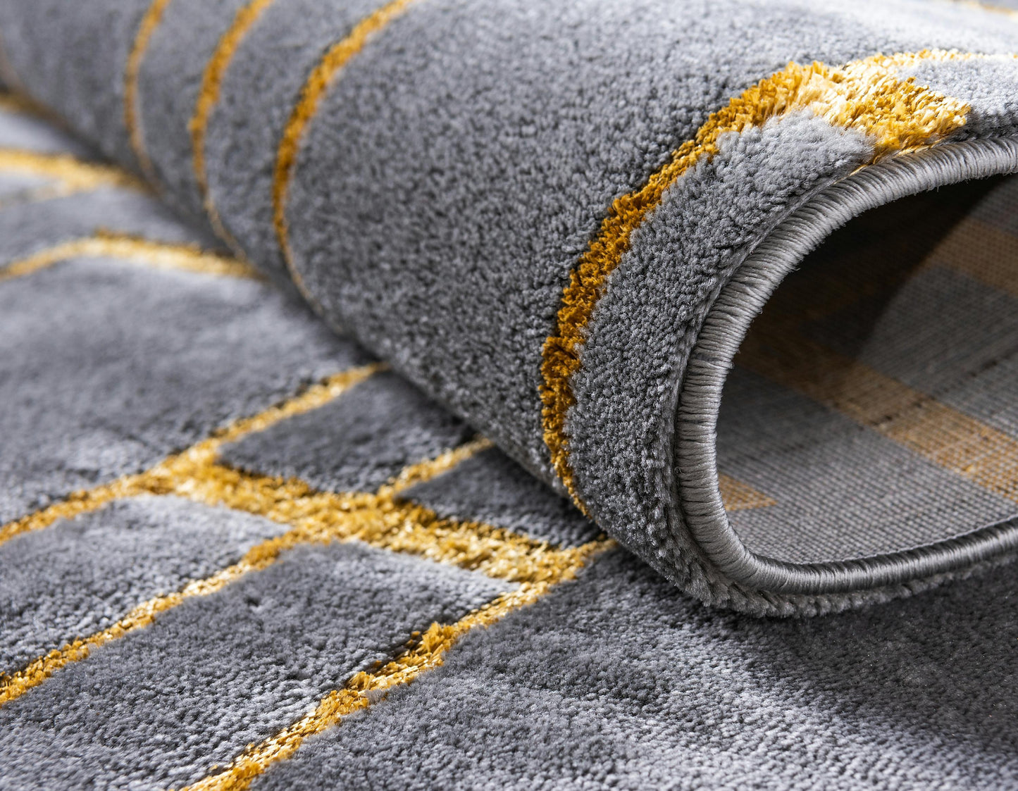 Area Rug – Modern, Cube Pattern Luxury