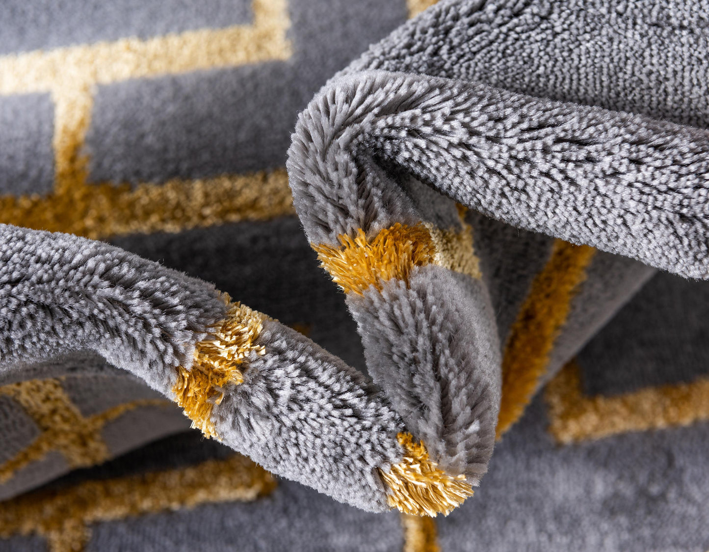 Area Rug – Modern, Cube Pattern Luxury