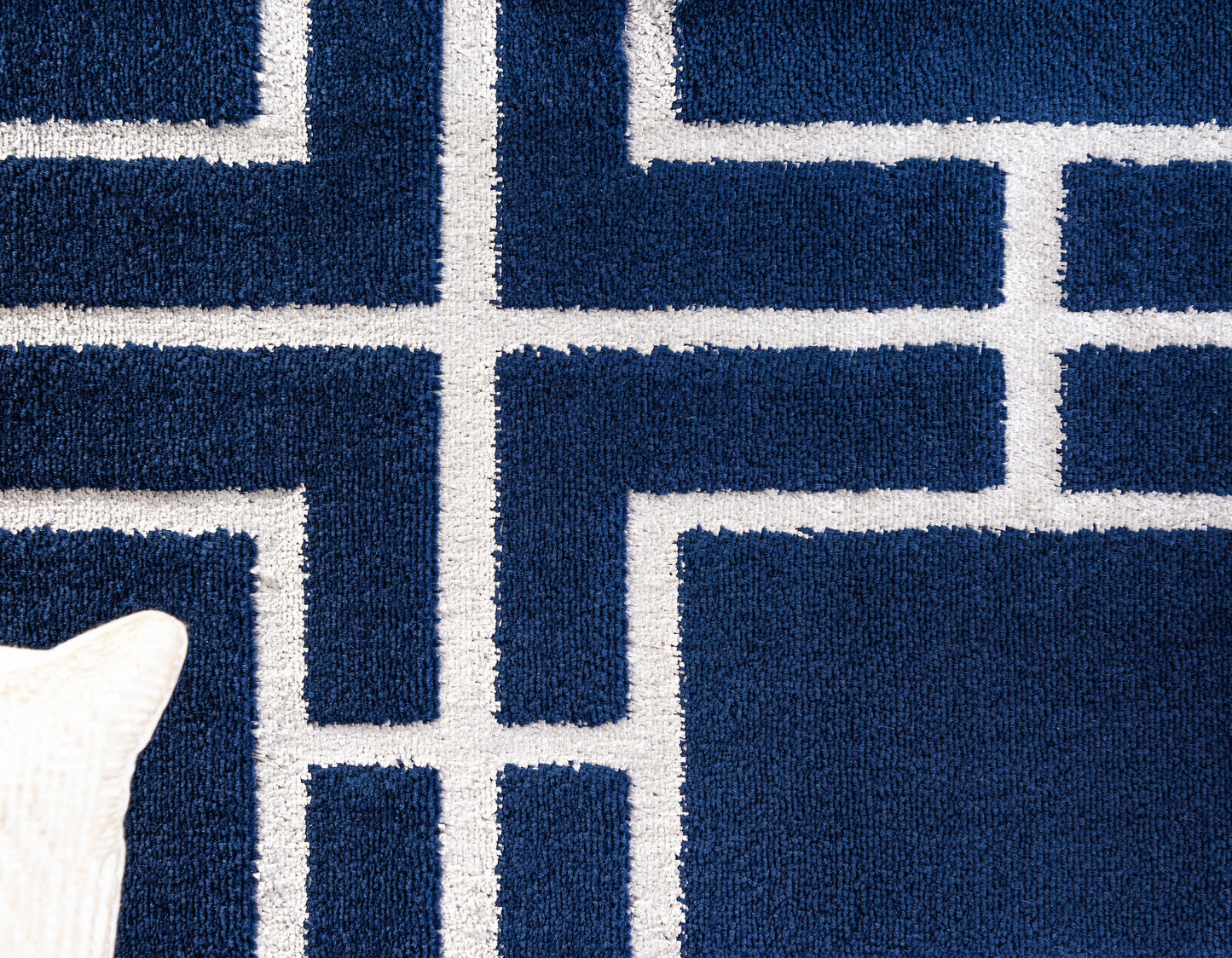 Area Rug – Modern, Cube Pattern Luxury