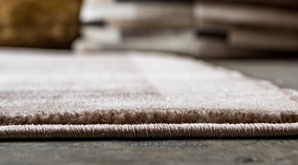 Area Rug – Modern, Border