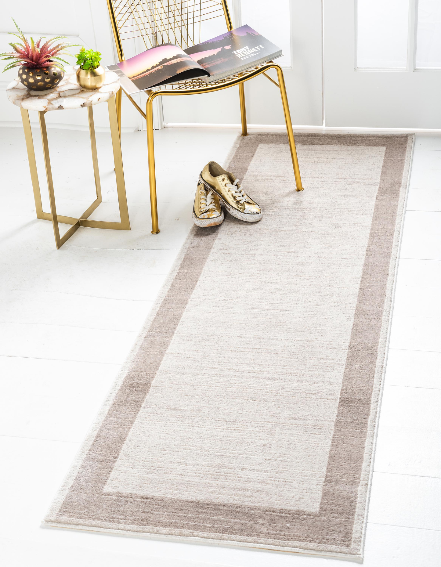 Area Rug – Modern, Border
