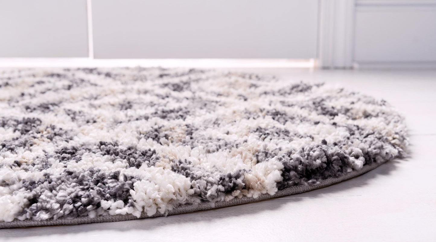Area Rug – Diamond Pattern Shaggy