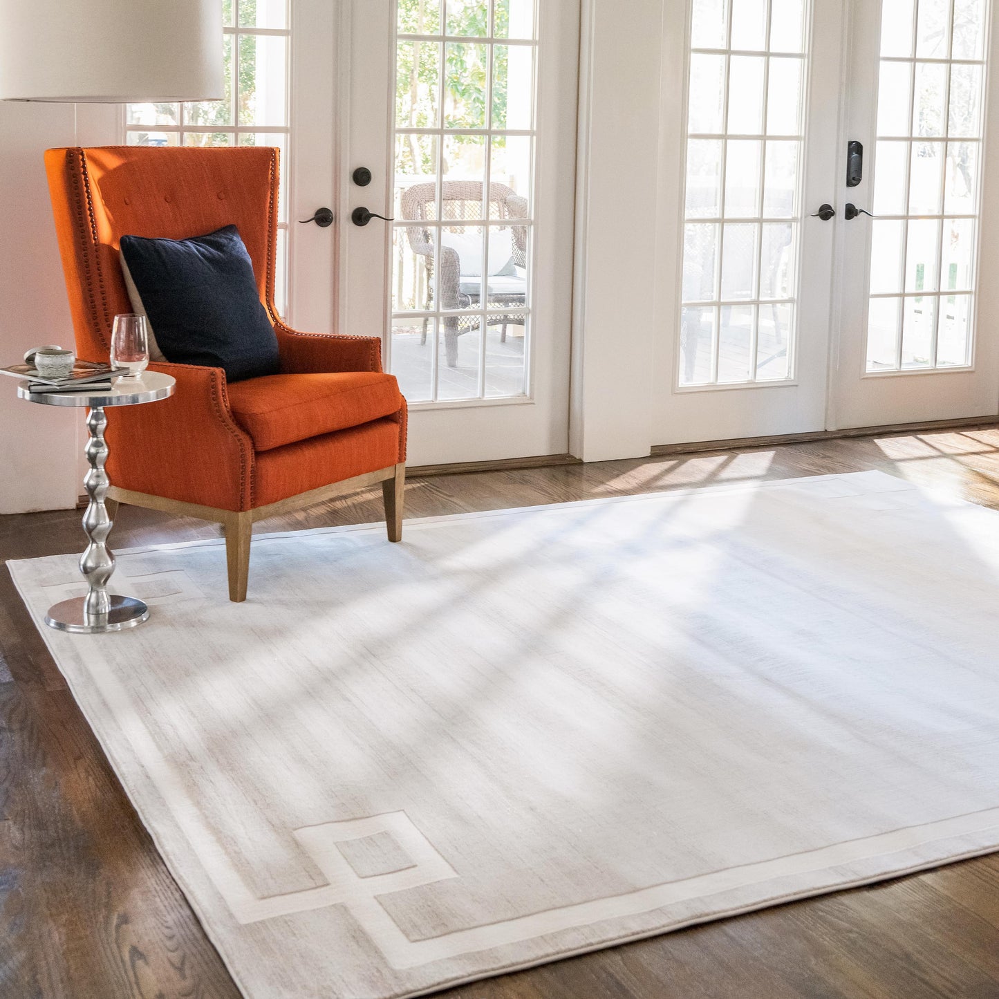Area Rug – Modern, European Border