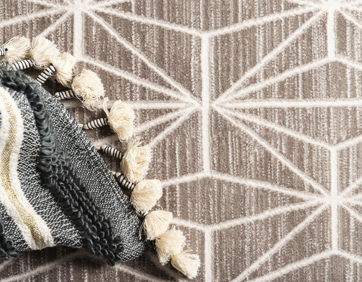 Area Rug – Modern, Geometric Modern Large