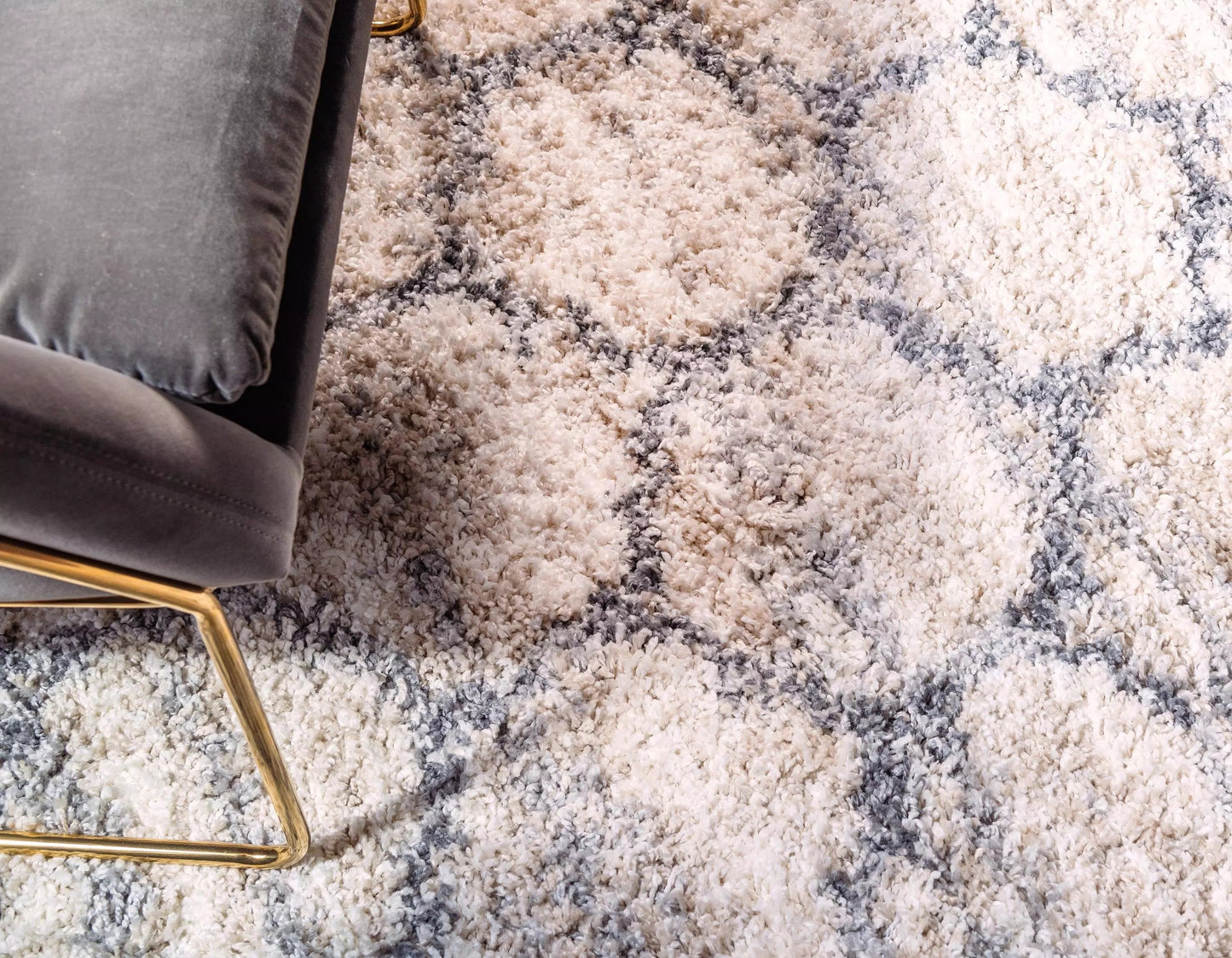 Area Rug – Modern, Pattern Shaggy Area