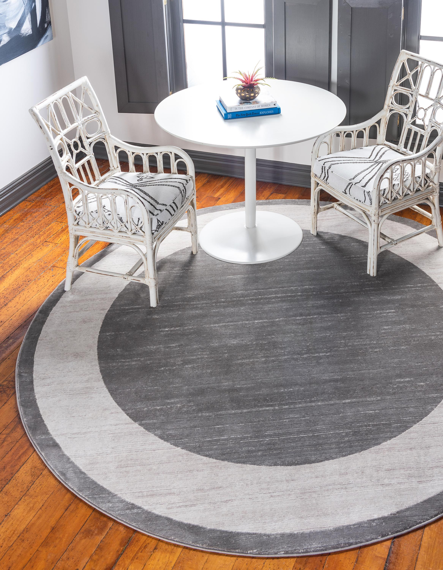 Area Rug – Modern, Border
