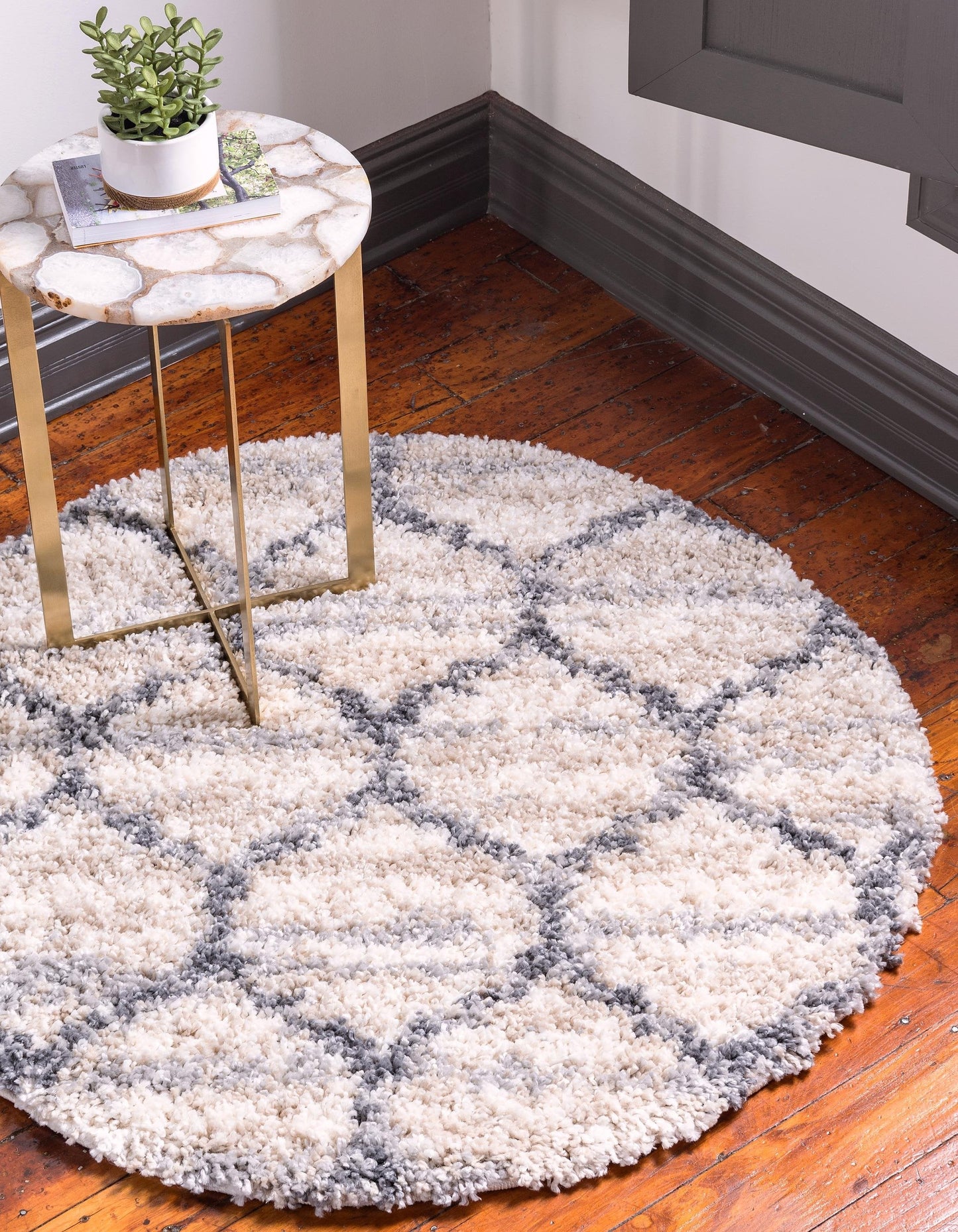 Area Rug – Modern, Pattern Shaggy Area