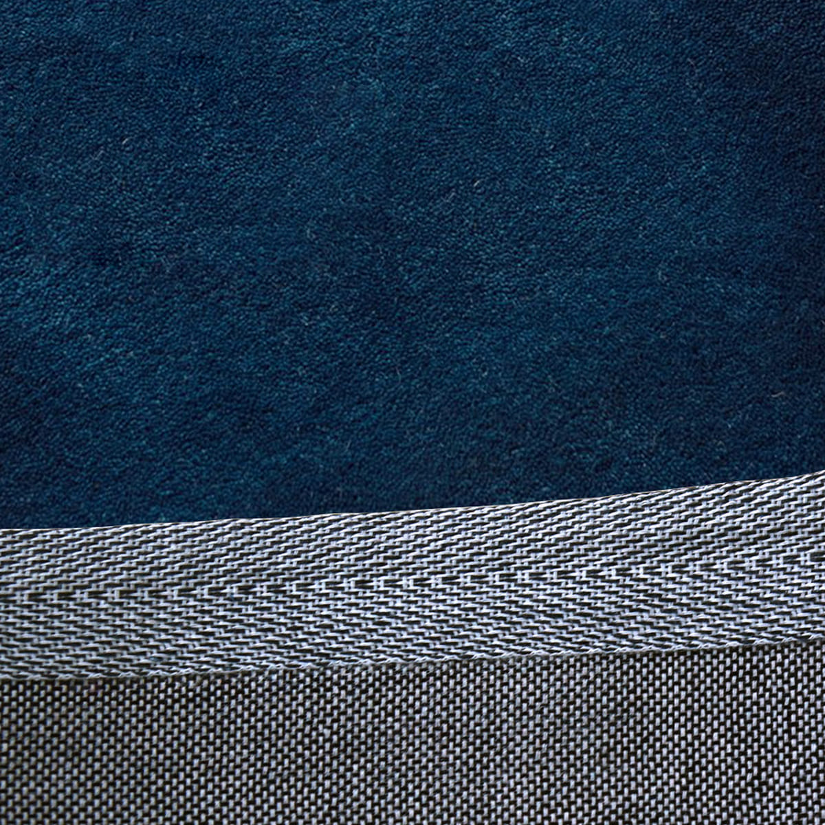 Area Rug - Bohemian, Bedroom – Refined Prussian Minimalist