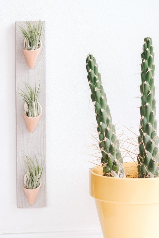 Indoor Planter - Triple Ceramic Wall