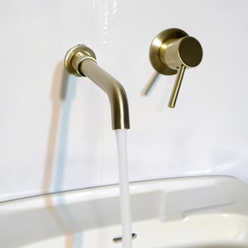 Bathroom Faucet – Modern Brass, Wall Mounted