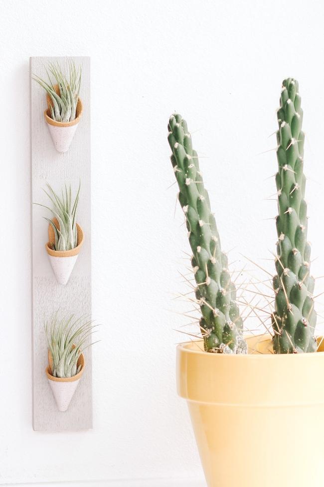 Indoor Planter - Triple Ceramic Wall
