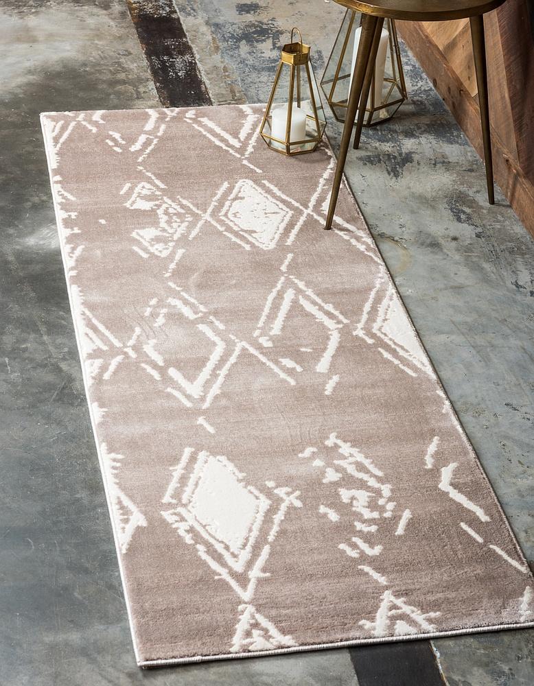 Area Rug – Faded Diamond Pattern Area