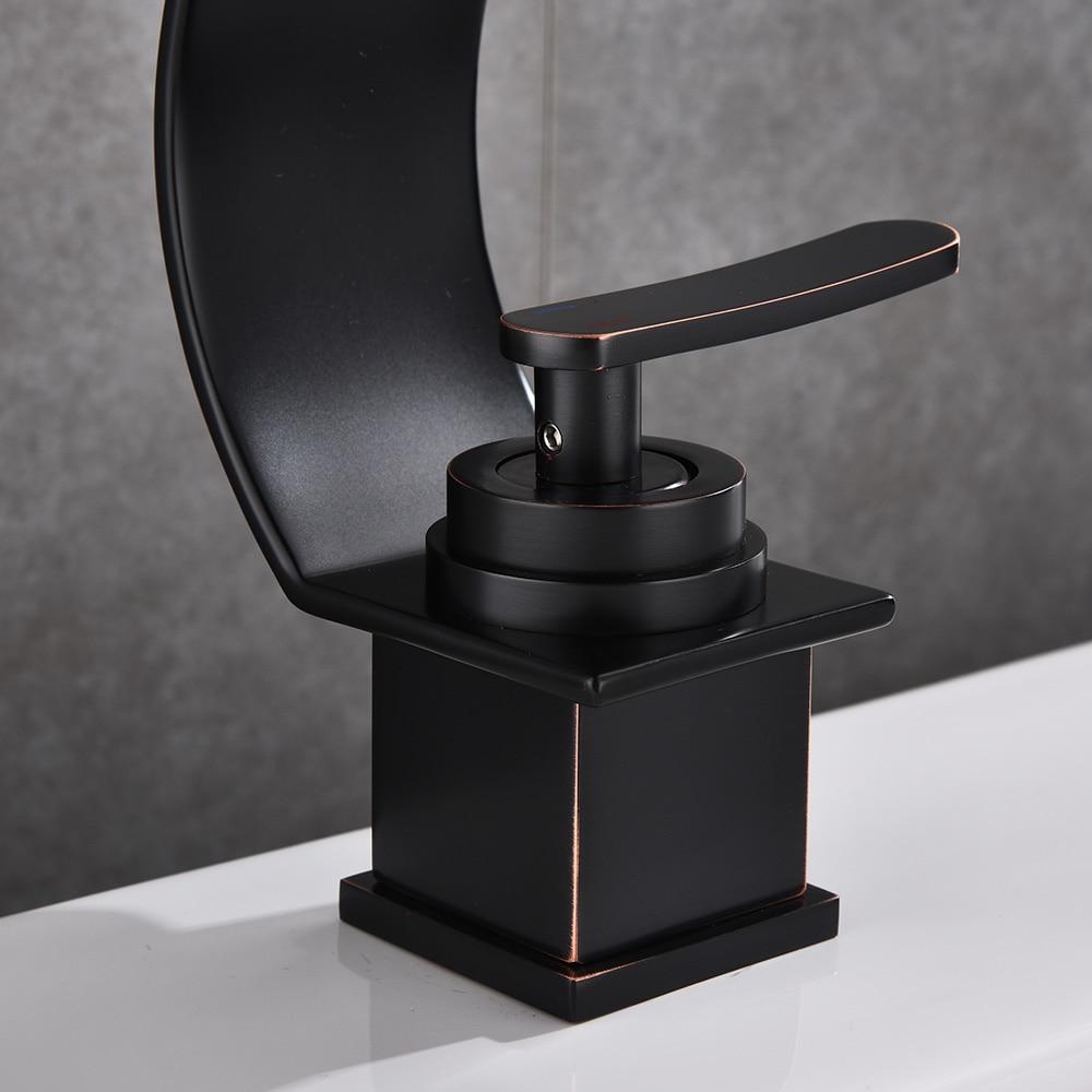 Bathroom Faucet – Ceramic, Waterfall Single Handle