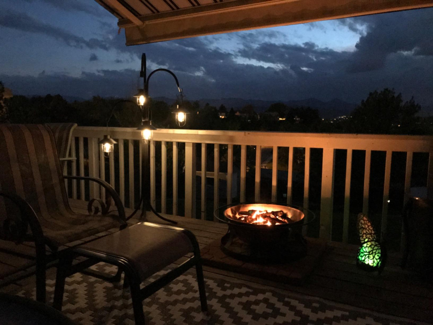 Solar Garden Lantern Modern Hanging Outdoor Light