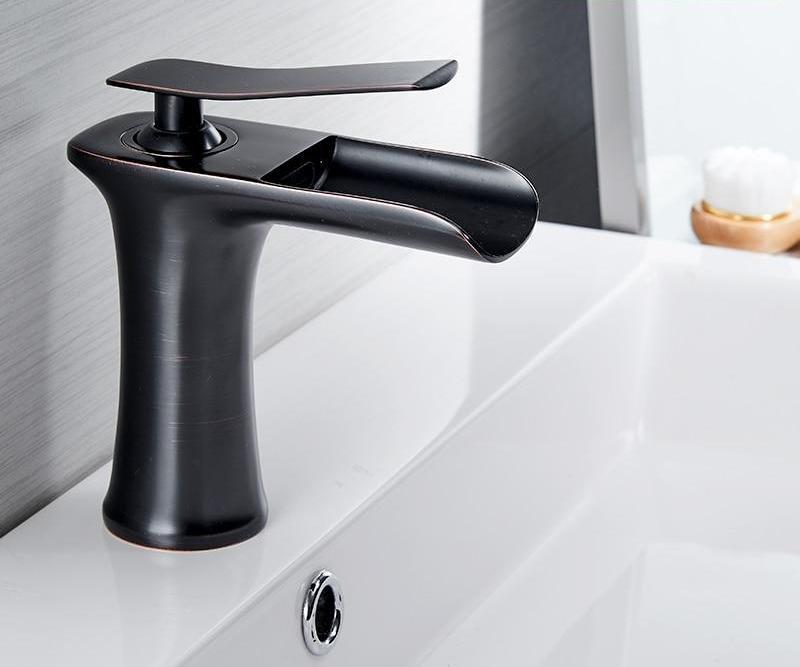 Bathroom Faucet Single Handle Waterfall Brass