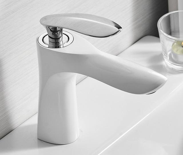 bathroom faucet modern brass single-hole vanity