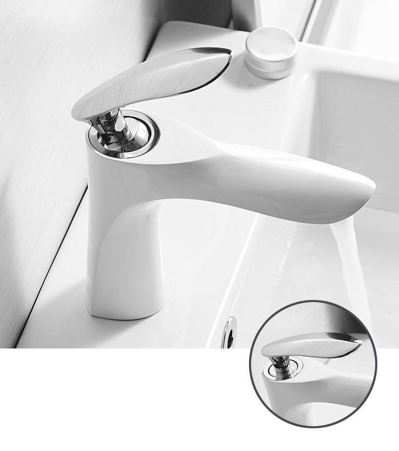 Bathroom Faucet Modern Brass Single-Hole Vanity