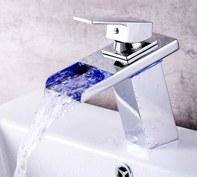 Bathroom Faucet – Brass, LED Temperature Color Changing