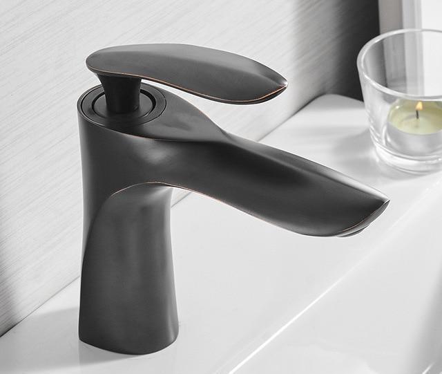 Bathroom Faucet Modern Brass Single-Hole Vanity